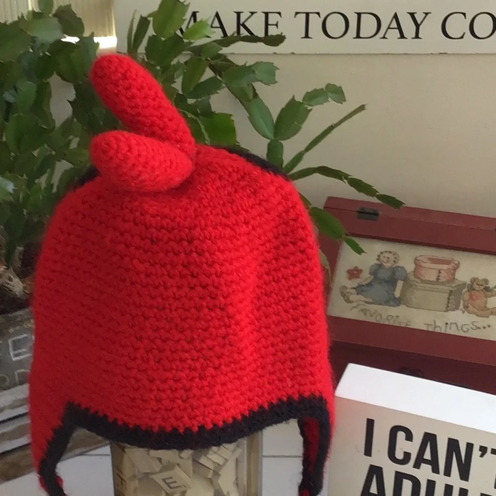 ‘Angry Birds’ Crocheted Beanie